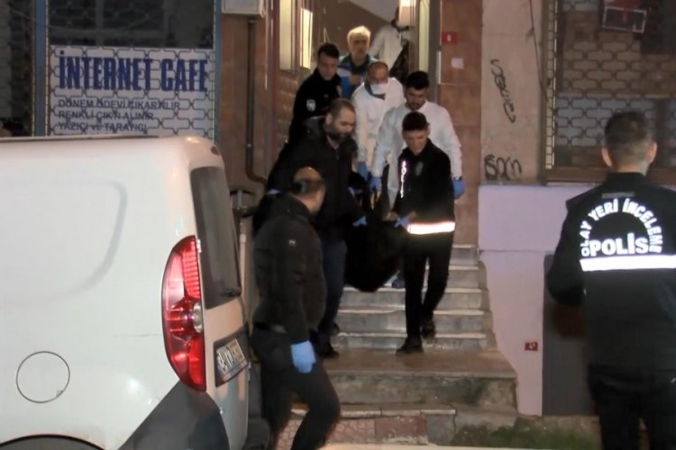 İstanbul'da kadını taşla &ouml;ld&uuml;ren katile ağırlaştırılmış m&uuml;ebbet hapis cezası