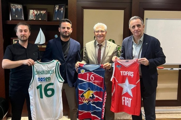 Bursa basketbol kul&uuml;plerinden G&ouml;khan Din&ccedil;er'e ziyaret