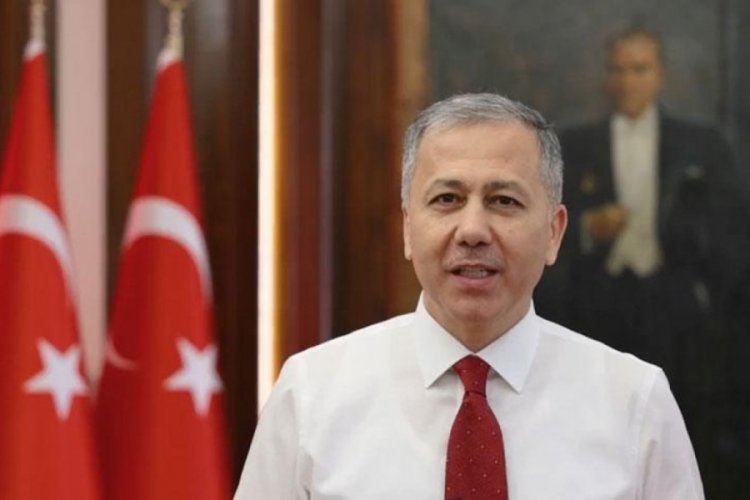 Bakan Yerlikaya duyurdu: 512 d&uuml;zensiz g&ouml;&ccedil;men yakalandı
