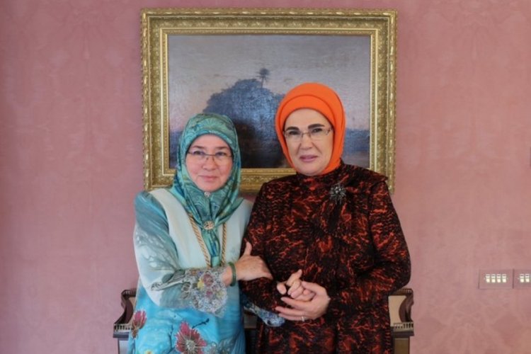 Emine Erdoğan, Malezya Krali&ccedil;esi'ni ağırladı