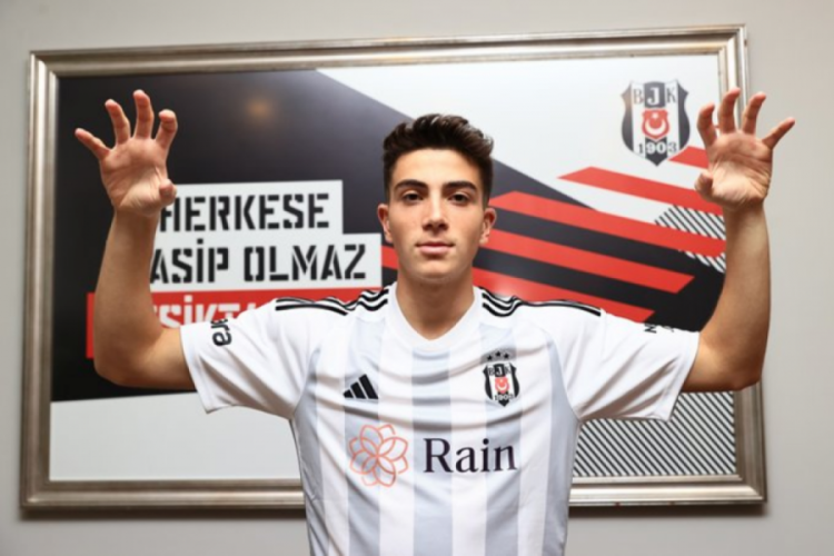 Beşiktaş, Yakup Arda Kılı&ccedil; ile 4 yıllık s&ouml;zleşme imzaladı!