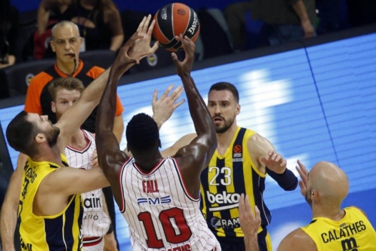 Fenerbah&ccedil;e, Olympiacos'u mağlup etti