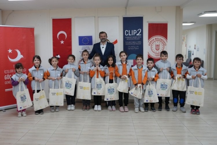 G&uuml;rsu Belediyesi, &uuml;reten &ccedil;ocuklar at&ouml;lyesinde