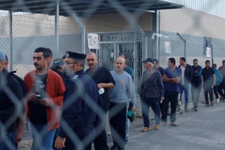 İsrail'in sınır dışı ettiği binlerce Filistinli iş&ccedil;i Gazze'ye ulaştı