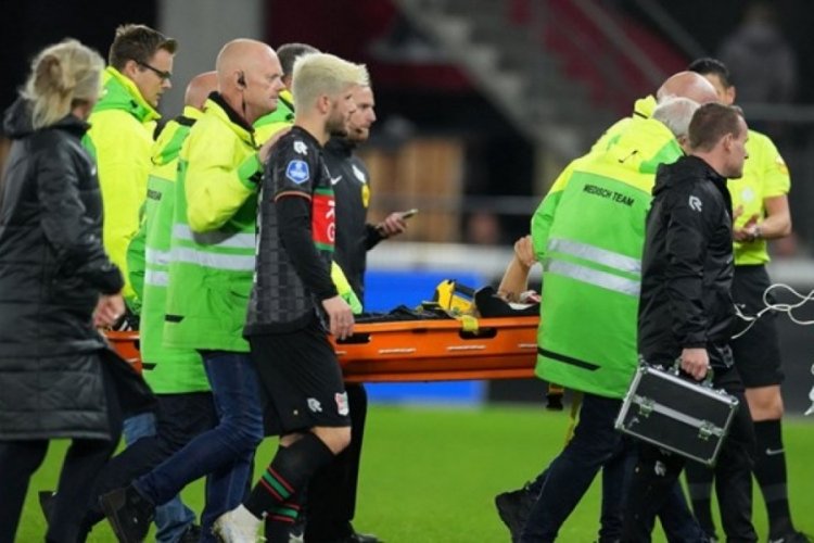 Hollandalı Bas Dost futbola ara verdi