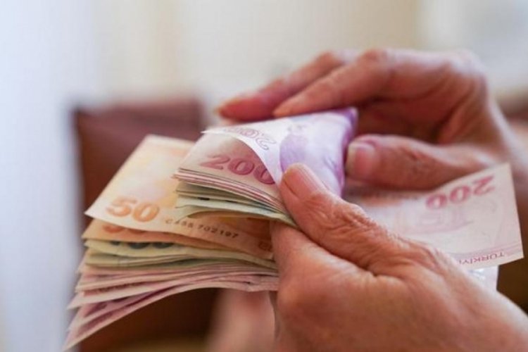 &Ccedil;alışma Bakanlığı'ndan 't&uuml;m emeklilerin maaşları değişiyor' iddiasına ilişkin a&ccedil;ıklama