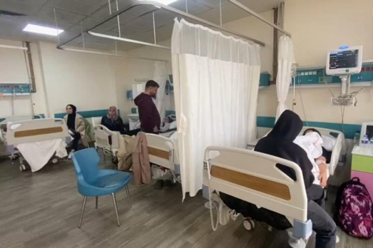 İstanbul'da tavuk pilav yiyen &ouml;ğrenciler hastaneye kaldırıldı!