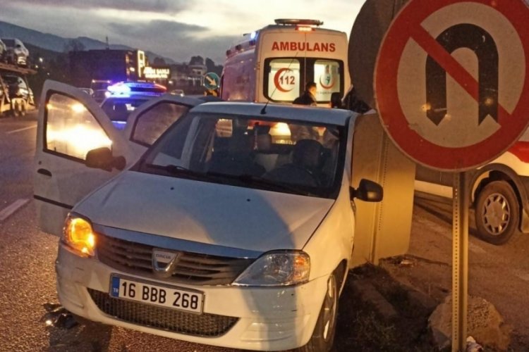 Bursa'da iki otomobil &ccedil;arpıştı! 1 &ouml;l&uuml;, 6 yaralı