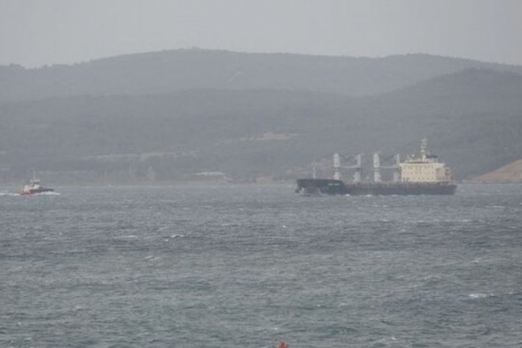 &Ccedil;anakkale Boğazı trafiğe kapandı!