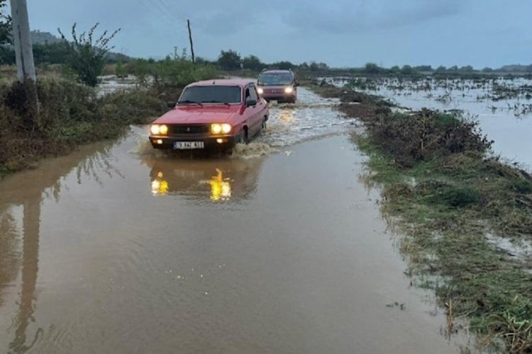 Aydın'da sel felaketi: 1 &ouml;l&uuml;, 6 kayıp