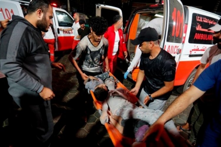 İsrail'den m&uuml;lteci kampına saldırı: &Ccedil;ok sayıda &ouml;l&uuml; ve yaralı var