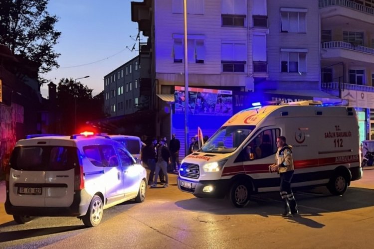 Burdur'da komşular arasında bı&ccedil;aklı kavga: 4 yaralı
