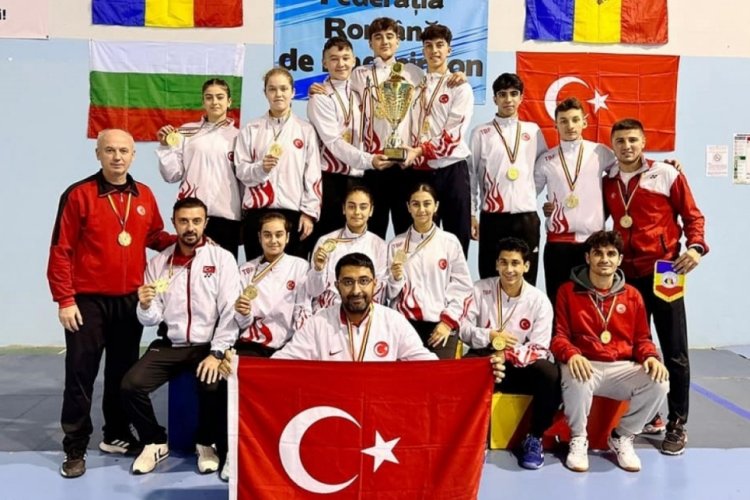 17 Yaş Altı Milliler 5 kategoride şampiyonluğa ulaştı