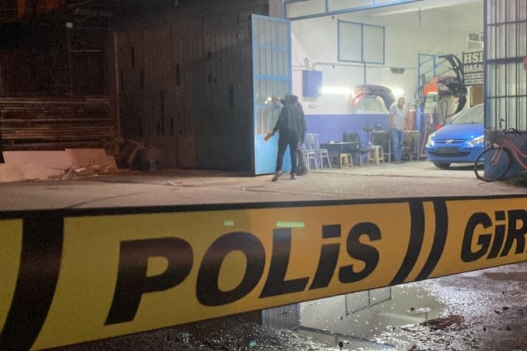 D&uuml;zce'de silahlı saldırı! 2 kişi ayağından vuruldu