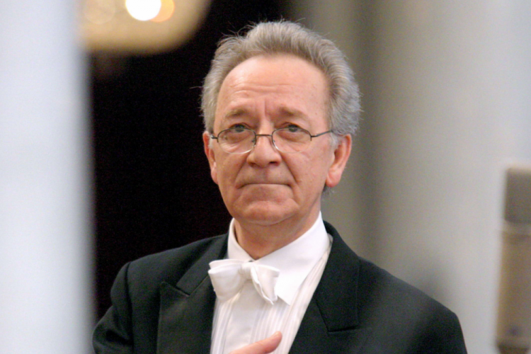 Yuri Temirkanov kimdir?