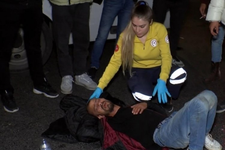 İstanbul'da motosikletin &ccedil;arptığı kişi yaralandı