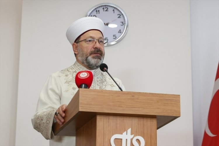 Ali Erbaş "Vaizler Hizmet İ&ccedil;i Eğitim Semineri"nin a&ccedil;ılışında konuştu