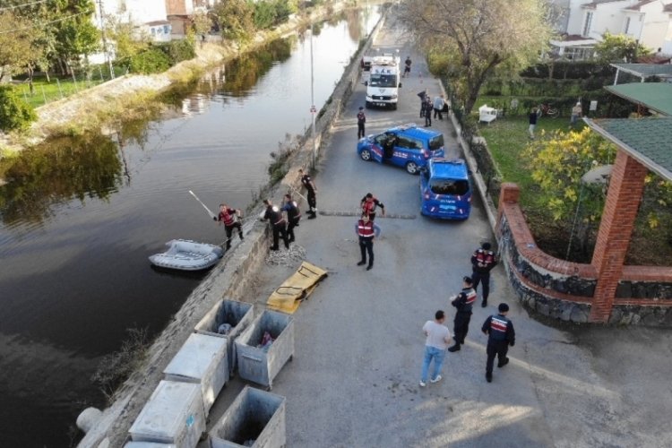 İstanbul'da kendisinden haber alınmayan &ouml;ğretmenin cansız bedeni bulundu