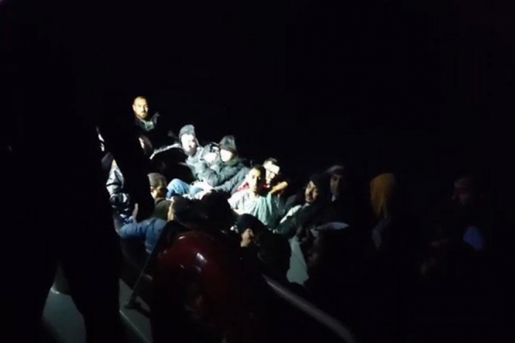 Muğla'da d&uuml;zensiz g&ouml;&ccedil;menler yakalandı