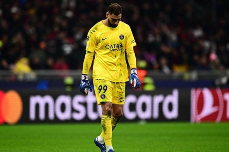 Milan taraftarından Donnarumma'ya b&uuml;y&uuml;k tepki!
