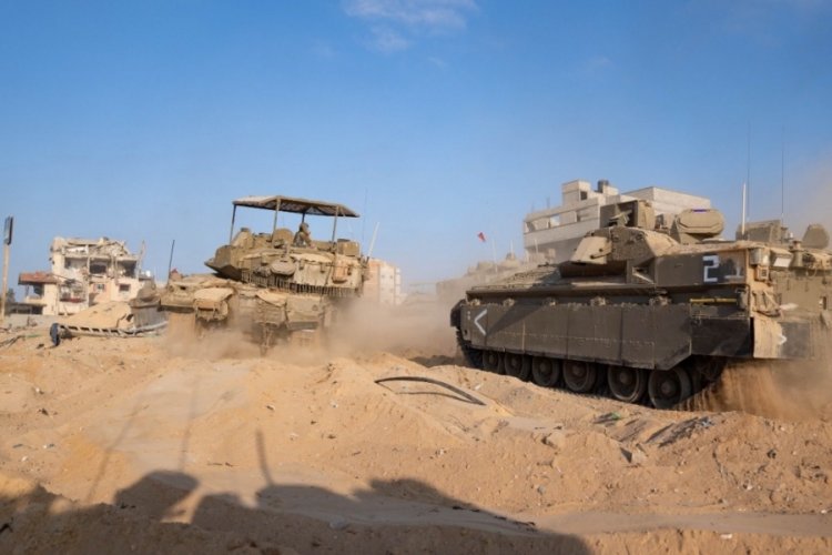 İsrail: Hamas'ın silah deposu vuruldu
