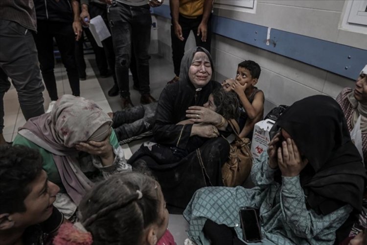 Gazze Şifa Hastanesi'nde g&ouml;revli Dr. Ghaniem'den d&uuml;nyaya "acil &ccedil;ağrı"