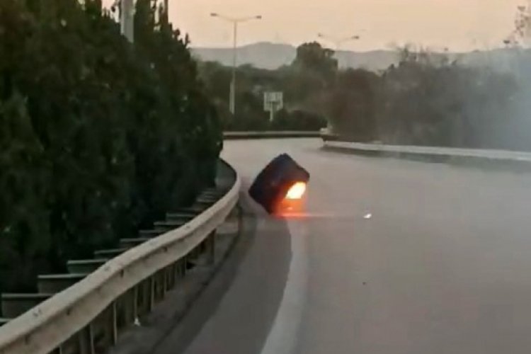 Bursa'da seyir halindeki kamyonun tekerleği u&ccedil;tu!
