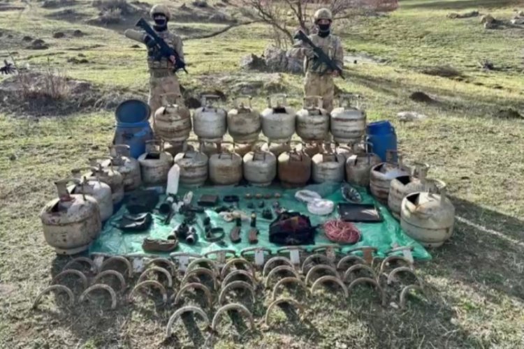 Kars'da ter&ouml;r &ouml;rg&uuml;t&uuml;ne darbe!