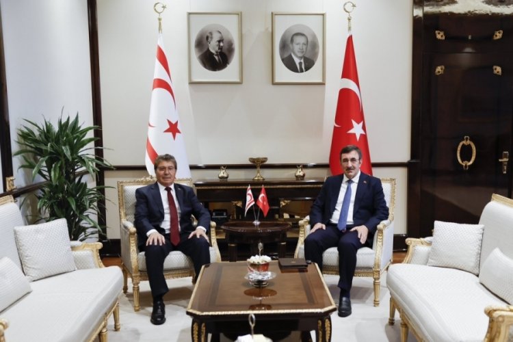 Cumhurbaşkanı Yardımcısı Yılmaz, KKTC Başbakanı &Uuml;stel ile g&ouml;r&uuml;şt&uuml;