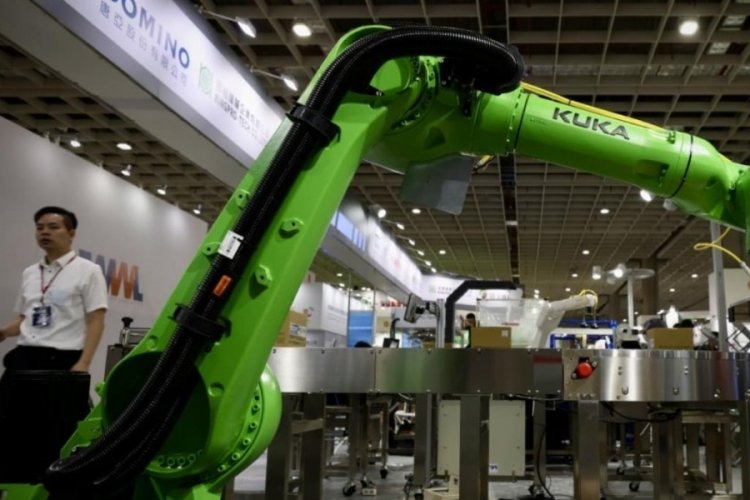 G&uuml;ney Kore'de robot, test sırasında bir kişinin &ouml;l&uuml;m&uuml;ne neden oldu