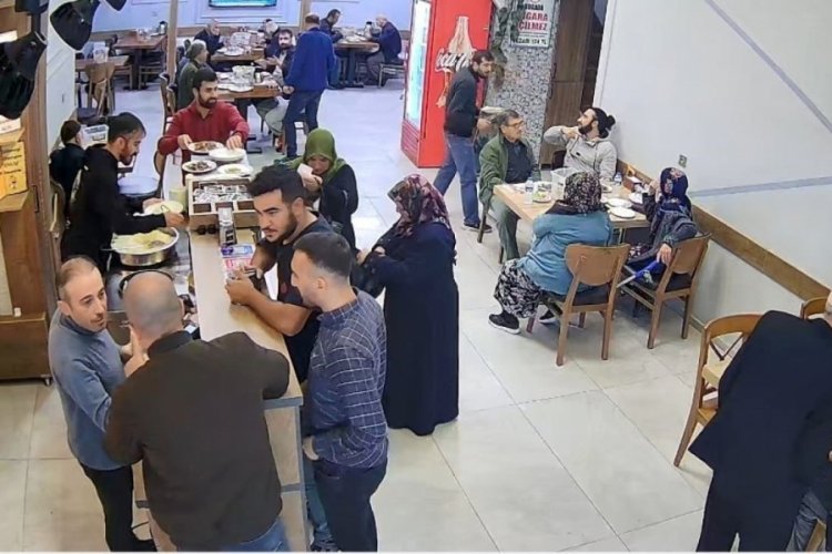 Artvin'de yediği d&ouml;nerin hesabını &ouml;demeyen kaymakam konuştu!