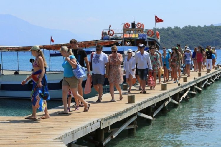 Muğla, yabancı turist rekorunu kırdı, 10 ayda 3 milyonu aştı!