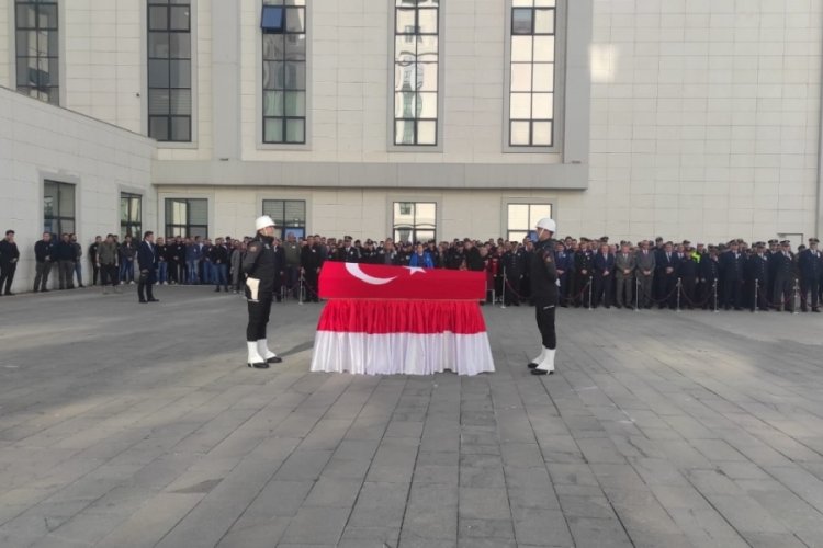 Ankara'da bir bek&ccedil;i trafik kazasında şehit oldu