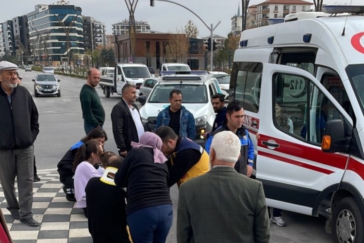 Milli voleybolcu B&uuml;şra Kılı&ccedil;lı kaza yaptı
