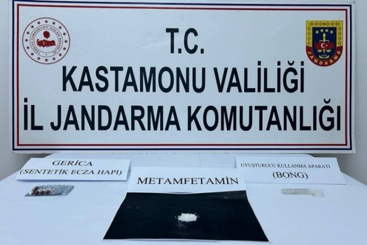 Kastamonu'da uyuşturucu operasyonu,3 kişi g&ouml;zaltına alındı