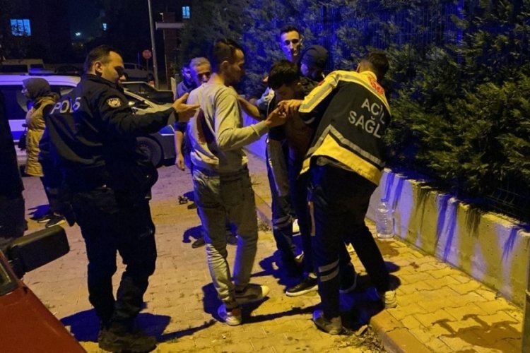 Kayseri'de bı&ccedil;aklı kavga! 2 yaralı