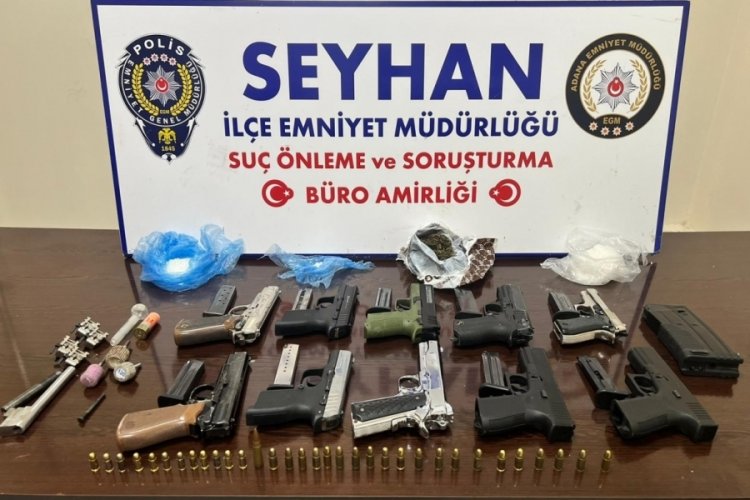 Adana'da silah ticareti yapan 3 ş&uuml;pheli g&ouml;zaltına alındı