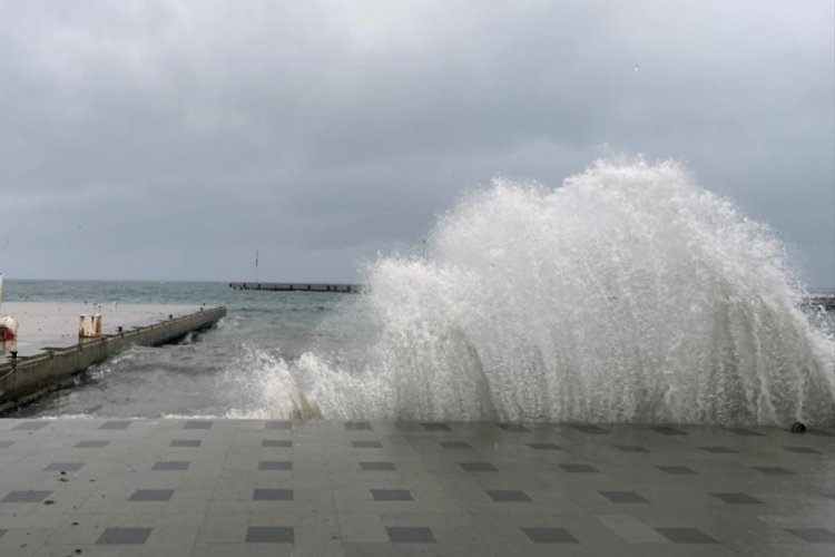 İzmir'de yarın fırtına bekleniyor