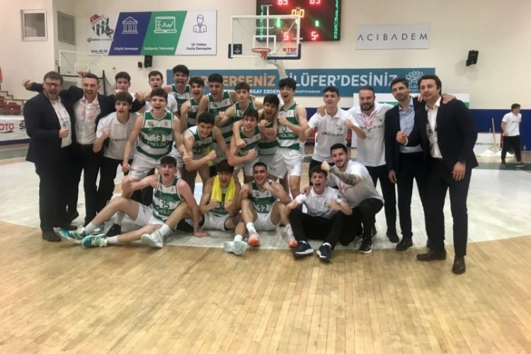 Gen&ccedil; Timsahlar, Kartal'ı avladı!