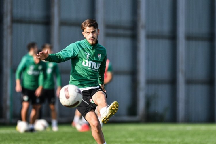Bursaspor, Kırklarelispor ma&ccedil;ı hazırlıklarında