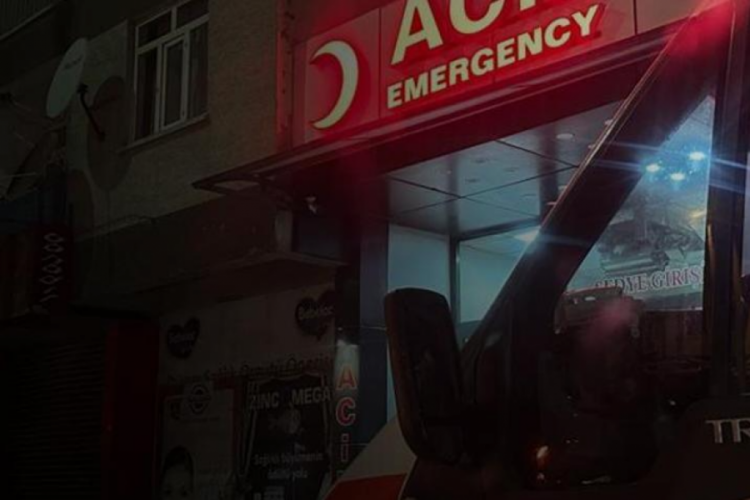 Ablasını aradı haber verdi, evde asılı halde bulundu!