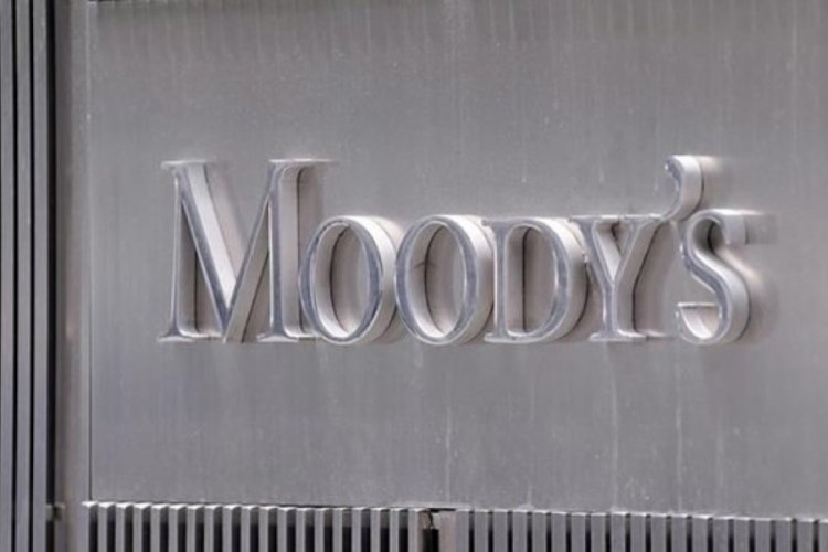 Moody's ABD'nin kredi g&ouml;r&uuml;n&uuml;m&uuml;n&uuml; negatife &ccedil;evirdi