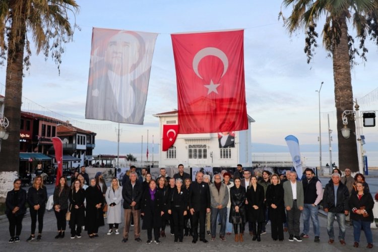 Bursa'da "G&uuml;rol S&ouml;zen, 1919-1923 Destan ve Onlar" sergisi a&ccedil;ıldı