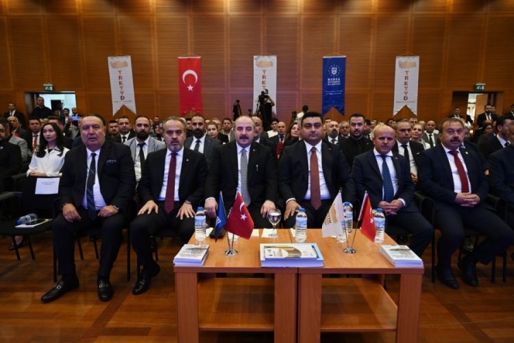 Bursa'da 3. Tesis Y&ouml;netim Zirvesi'nde s&uuml;rd&uuml;r&uuml;lebilirlik &ouml;n planda