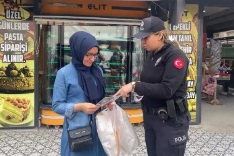 İzmir'de su&ccedil; ve su&ccedil;luya karşı, polis-vatandaş el ele