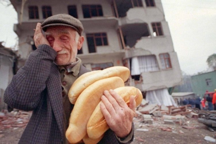 D&uuml;zce depreminin &uuml;zerinden 24 yıl ge&ccedil;ti