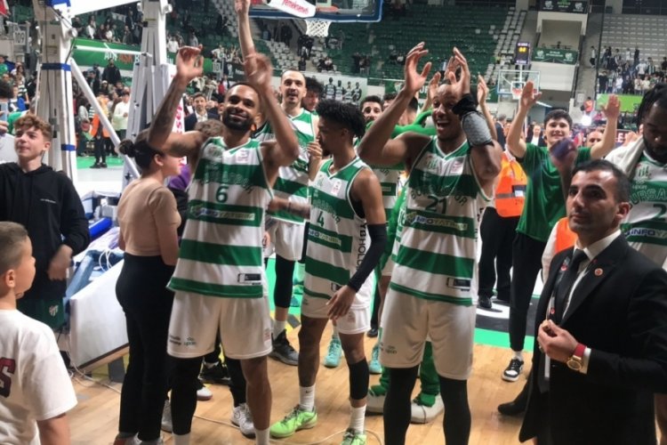 Bursaspor İnfo Yatırım'dan kritik galibiyet