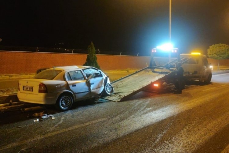 Bing&ouml;l'de iki ayrı trafik kazasında 12 kişi yaralandı