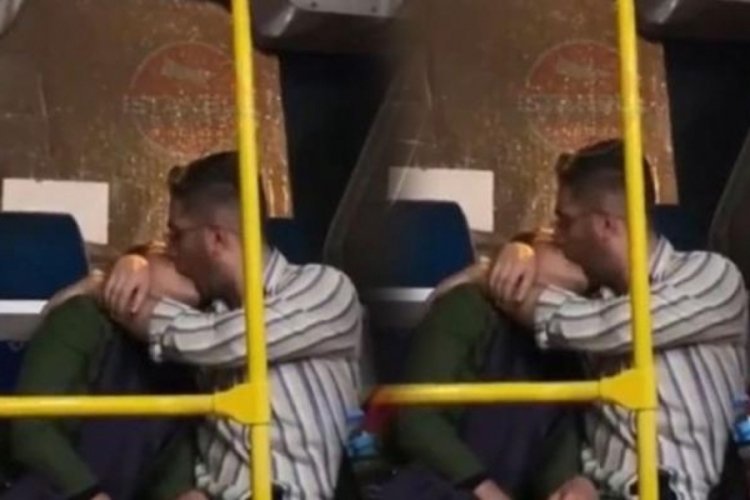 Belediye otob&uuml;s&uuml;nde &ouml;p&uuml;şme sosyal medyanın diline d&uuml;şt&uuml;!