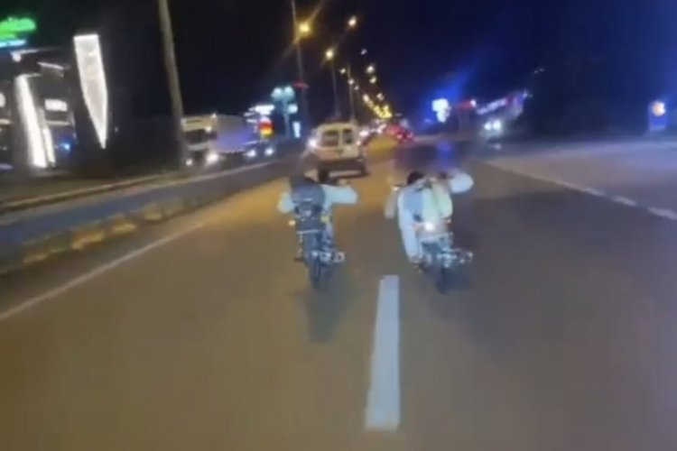 Bursa'da motosikletle &ouml;l&uuml;m&uuml;ne yarış